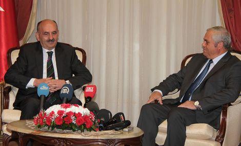 Müezzinoğlu, KKTC Başbakanı görüştü