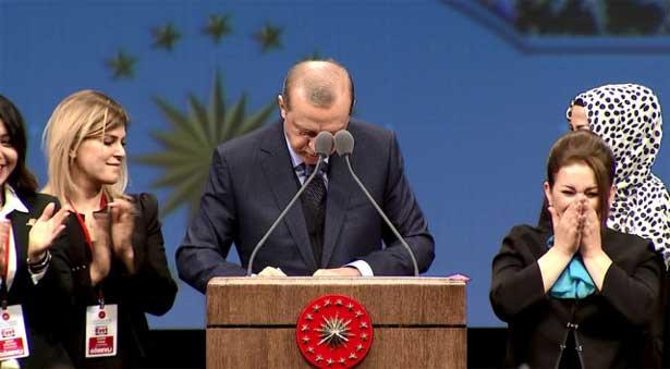 Cumhurbaşkanı imzaladı, Beştepe'deki güzellik uzmanları coştu