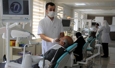 Diş Hekimliği Fakültesi bölgeye umut oldu 