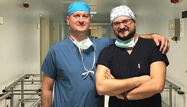 Biri Hacettepe, diğeri Ege mezunu: Beyin cerrahı kardeşler aynı hastanede