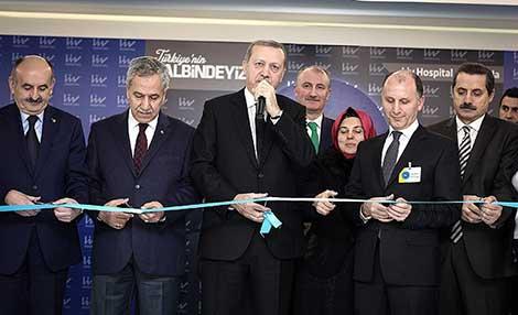 Cumhurbaşkanı Erdoğan özel hastane açtı