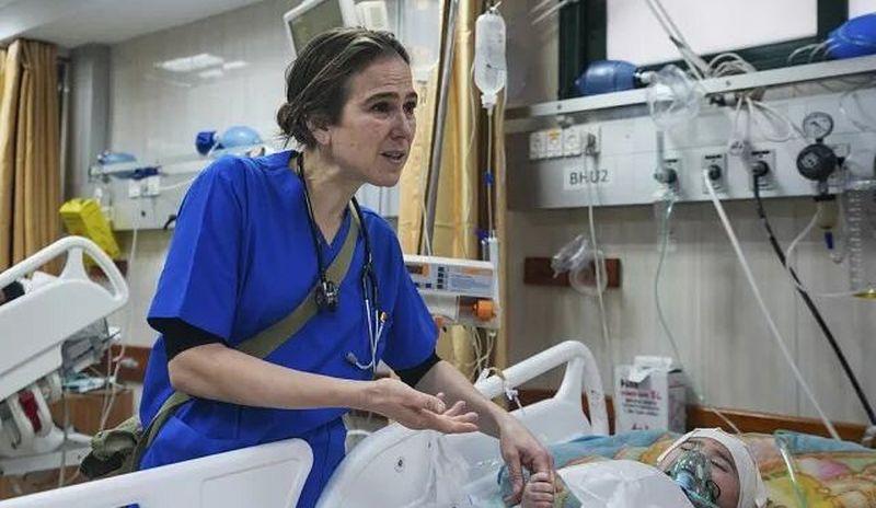 Gazze'de çocukların tedavi edildiği hastaneye giden yabancı doktorlar 'dehşete kapıldı'