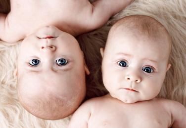 'Üç ebeveynli bebek' tartışma konusu oldu