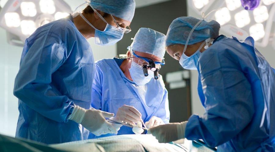 Basit bir protokol, cerrahi alan enfeksiyonlarını önemli ölçüde azaltabilir