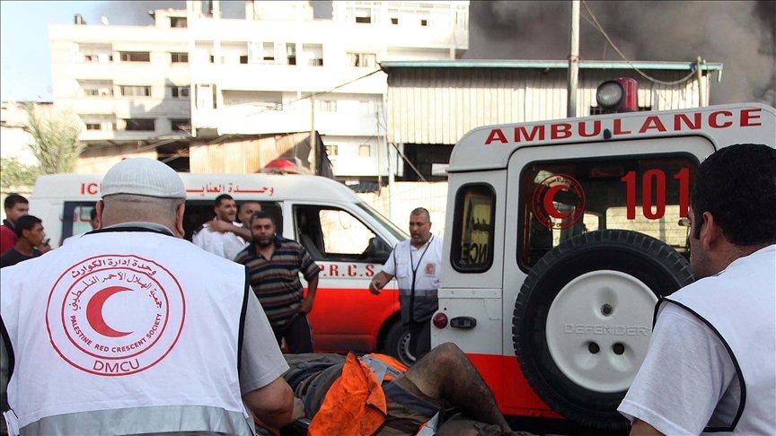 İsrail saldırısında iki Filistinli doktor öldürüldü