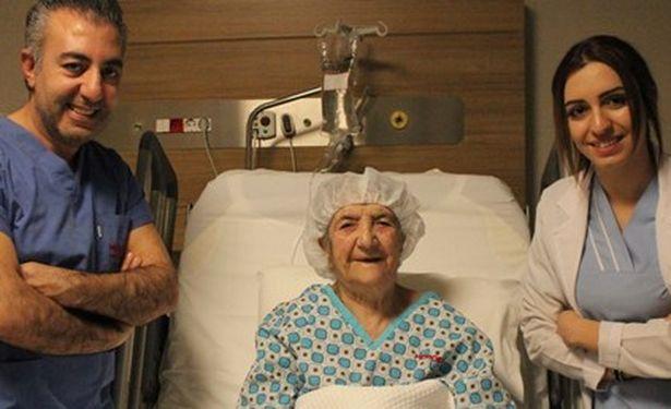 112 yaşındaki hasta Fleksible Üreteroskopi ile sağlığına kavuştu 