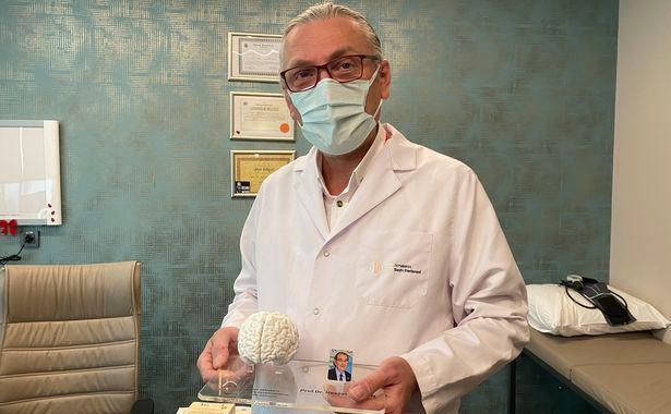 Türkiye'de ilk: Nöroloji Uzmanı 3D yazıcı ile insan beyninin birebir kopyasını yaptı
