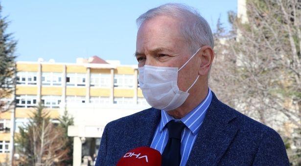 Prof. Dr. Murat Akova: Bakanlık yapabilir ama Türkiye'de aşıyla ilgili gerçek yaşam verisi yok!