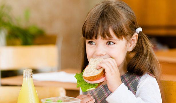 Araştırma: Çocukların atıştırmalık alışkanlıkları obeziteye yol açabilir