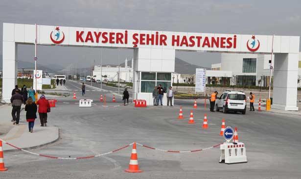 Kayseri Şehir Hastanesinde 'bir hasta ameliyat edilmedi' iddiası