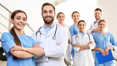 Dünya genelinde kişi başına kaç doktor düşüyor?