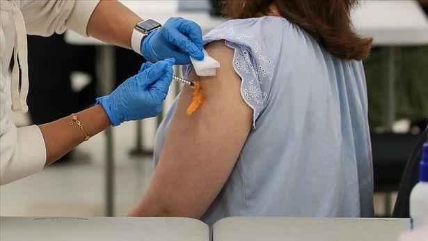 New York'ta aşı olmayan belediye çalışanlarına maaş ödenmeyecek