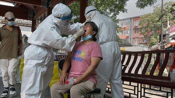 Çin'de Omicron vakalarının görüldüğü Tiencin kentinde ikinci toplu test başladı