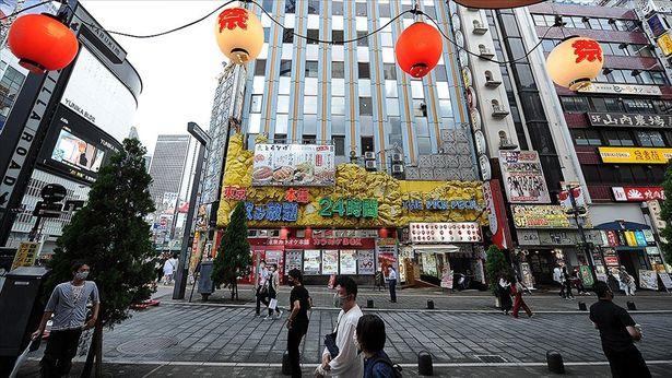 Japonya, yeni varyanta 'kriz hassasiyeti' ile yaklaşacak