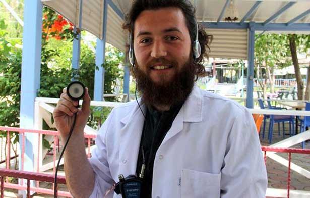 İşitme engelli doktor adayına 'özel stetoskop'