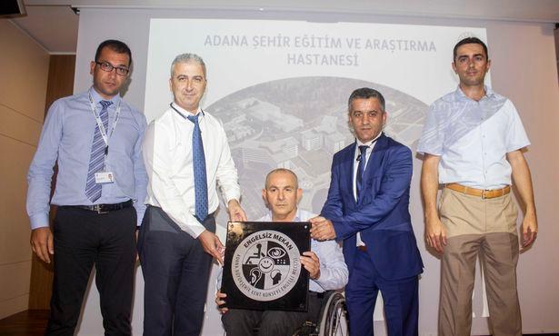 Adana Şehir Hastanesi’ne Engelsiz Hastane plaketi verildi 