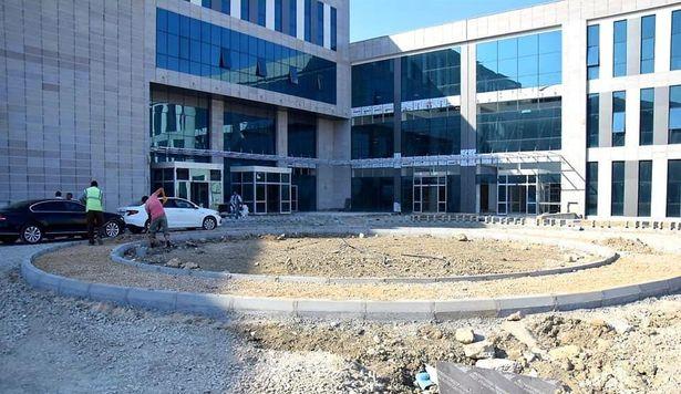 Ceyhan Devlet Hastanesi Ocak'ta hizmete açılacak
