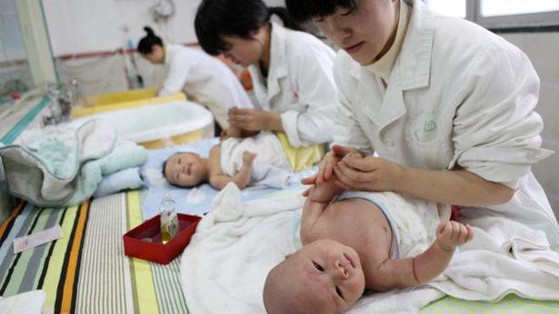 Çin aile planlamasında yeni dönem... Çocuk sayısına sınırlandırmalar kaldırılıyor