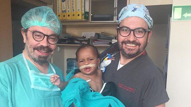 Doğuştan dudak-damak yarığı olan Somalili bebek Türkiye'de sağlığına kavuştu 