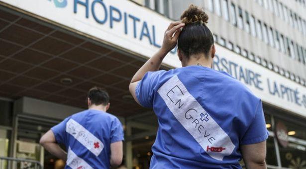 Fransa'da sağlık çalışanları düşük ücret ve olumsuz çalışma koşulları nedeniyle grevde 