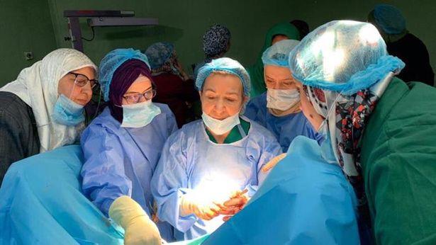 Türk cerrahlardan 'sınır ötesi' operasyon: 30 ağır hasta sağlığına kavuştu