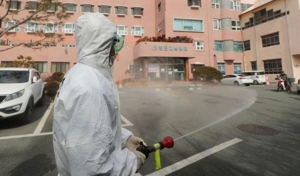 Güney Kore, koronavirüs nedeniyle iki kenti 'özel bakım bölgesi' ilan etti