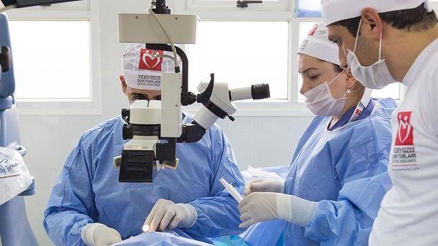 Yeryüzü Doktorları katarakt ameliyatları için destek bekliyor 