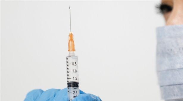 COVAX kapsamında yıl sonuna kadar düşük gelirli ülkeler dahil 2,3 milyar doz aşının dağıtılması hedefleniyor