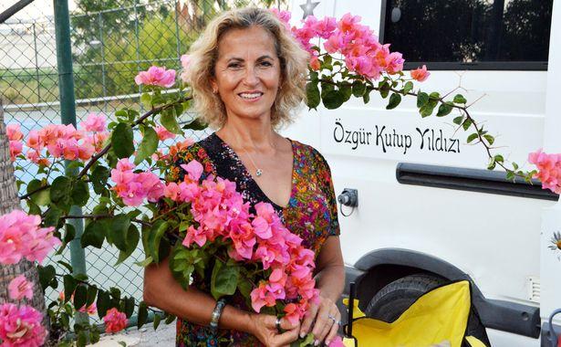 Emekli hemşire 5 metrekarelik karavanıyla Türkiye'yi geziyor