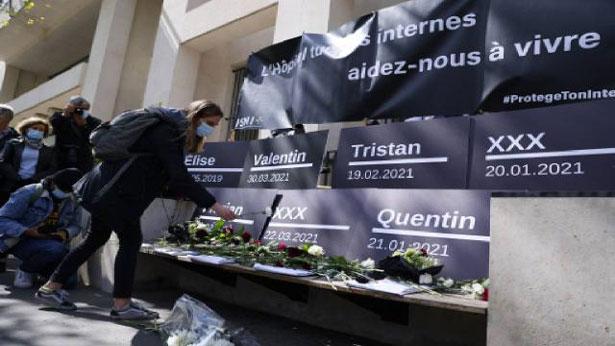  Fransa'da sağlık çalışanları isyan ediyor: 5 stajyer doktor intihar etti