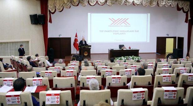 YÖK Başkanı Saraç, tıp fakültesi dekanları ile bir araya geldi