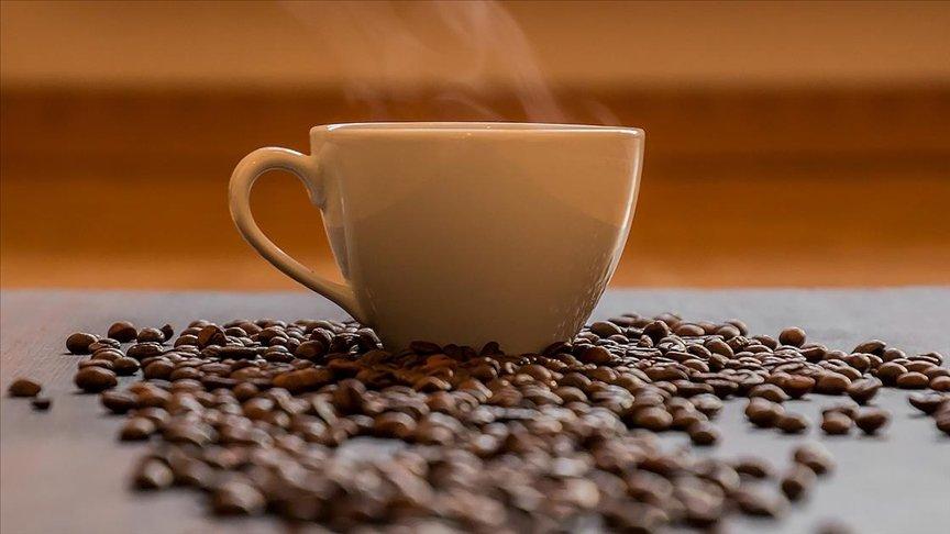 Kahve belleği iyileştiriyor: Hem Alzheimer hem de Parkinson’a iyi geliyor