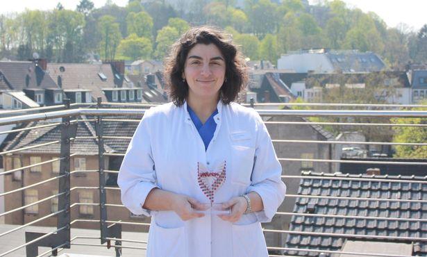 Alman Tıp Ödülü'ne layık görülen Dr. Gürsoy: Doktor olmayı küçüklüğümden beri istiyordum