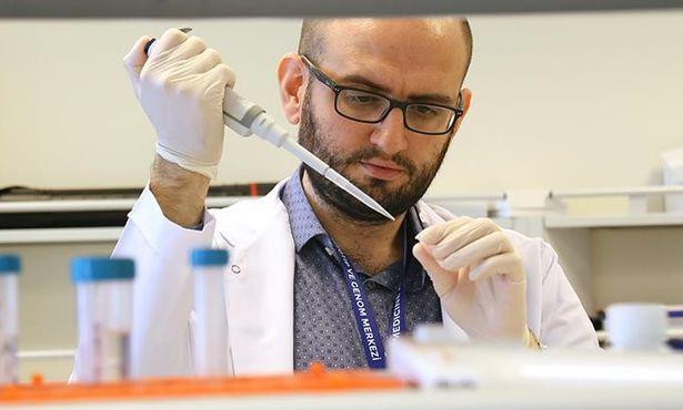 Türk bilim insanına Küresel Araştırma Ödülü: 'Kanser tedavisine katkı sağlıyor'