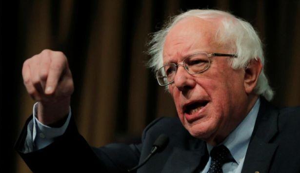 ABD Başkan adayı Bernie Sanders, sağlık sisteminde Türkiye'yi de örnek gösterdi