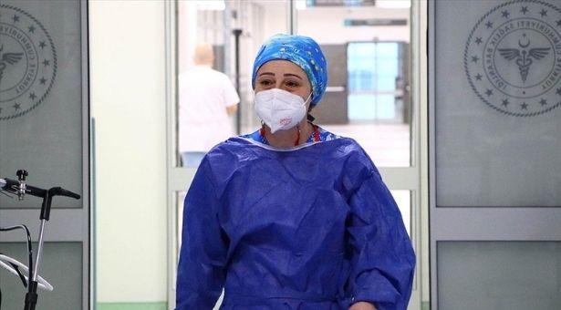 Dr. Ebru Gelgeç: 'Mesleki yorgunluk dinlenerek geçiyor, ama psikolojik yük çok ağır'