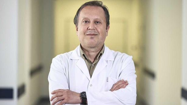 Prof. Dr. Oğuztürk: Molnupiravir ilacı karantinada kalma süresini ciddi oranda azaltabilir 