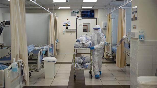 CDC'den uyarı: Hastaneler aşılanmamış insanlarla dolup taşıyor