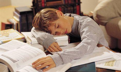 Uyku sorunu olan çocuk öğrenme ve dikkat problemi yaşıyor!