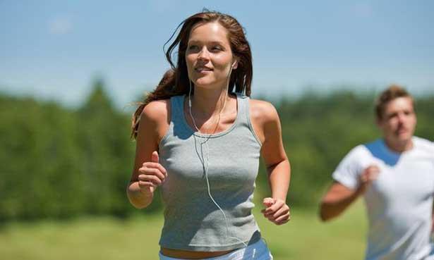 Lancet'te yayımlanan araştırma: Spor paradan daha fazla mutluluk veriyor 