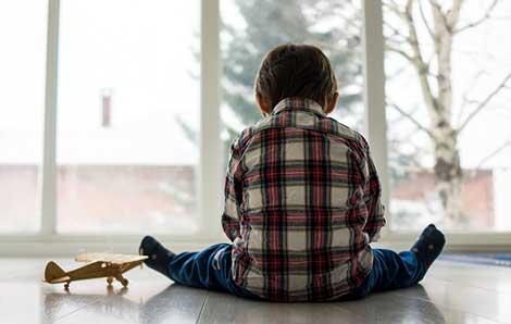 Otizmli çocuklarda ‘gaita nakli’ yapılarak semptomlar yüzde 45 azaltıldı